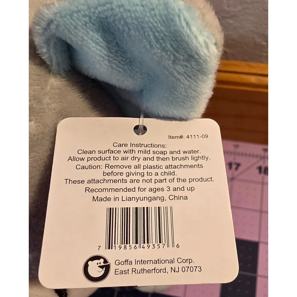 Goffa Gray Husky Wolf Plush Stuffed Animal Blue Ears Plaid Scarf NWT 8